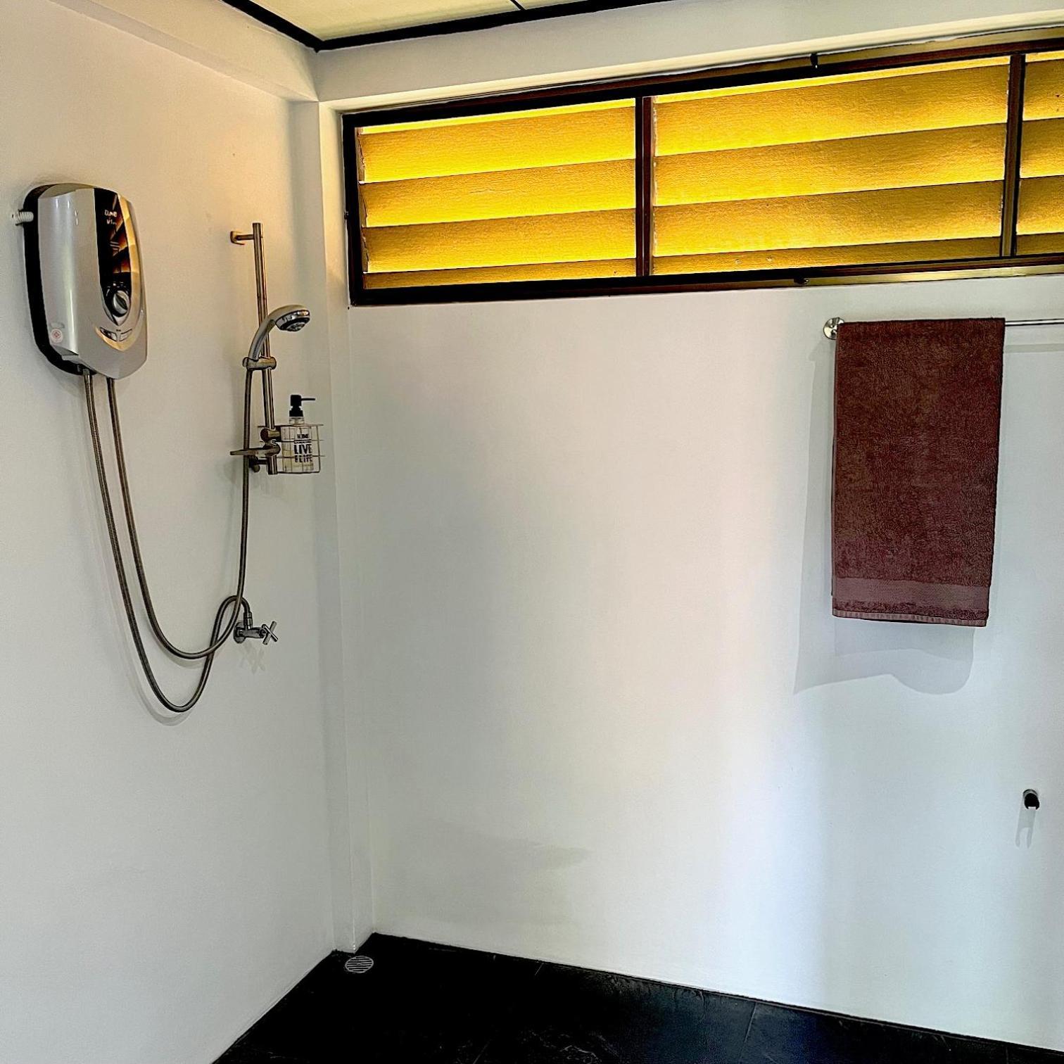 Navari Homestay Rayong Kültér fotó